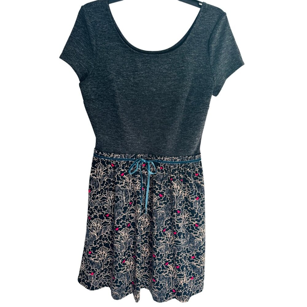 2/$30 NWT Maison Jules Medium Dress Floral Black Background